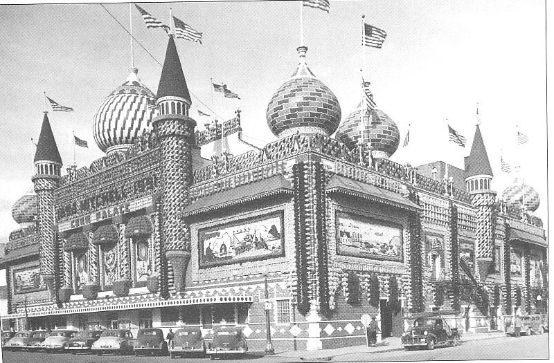 An image of the Corn Palace from 1975.